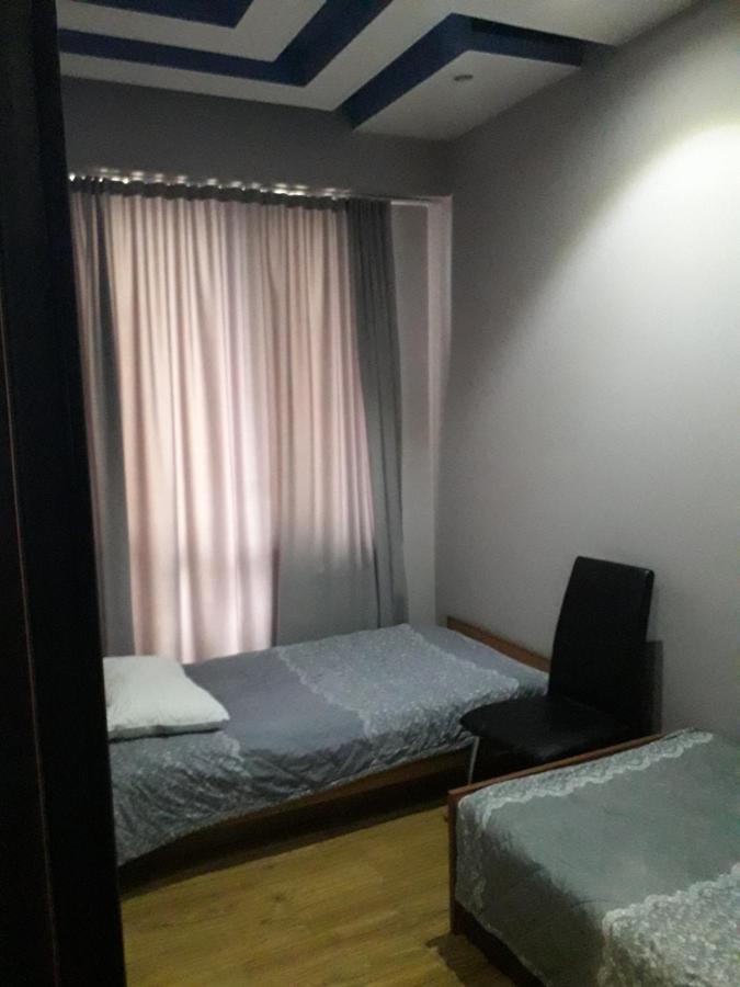 Apartment On Rustaveli Батуми Екстериор снимка