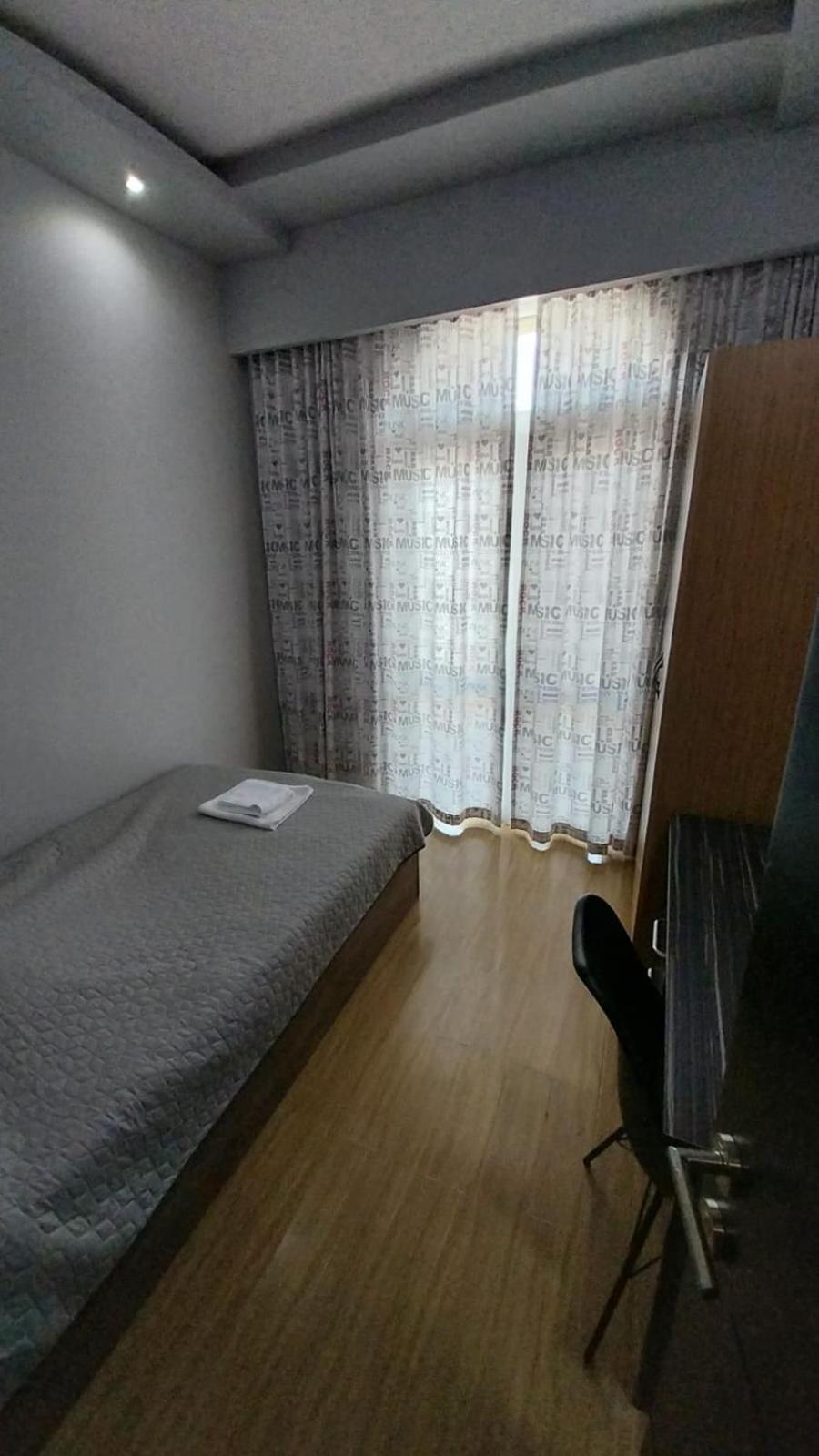 Apartment On Rustaveli Батуми Екстериор снимка